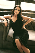 Single Ukrainian lady inna from toronto with Black hair age 38 photo-2