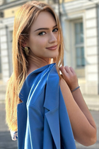 Bride from wrocław veronika with Blonde hair age 24 photo-31