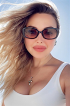 batumi bride yulia with Blonde hair age 40 photo-3