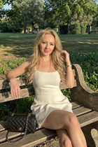 Dating a german woman svetlana from markkleeberg with Blonde hair 40 years old photo-6