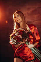 Beautiful woman of ukrainian tatiana from rivne with Light Brown hair age 33 photo-2