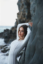 Femme ukrainienne de kiev dariya avec Chatain clairs cheveux, âge 22 photo-1