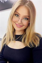 Perfect woman violetta from astana with Blonde hair age 22 photo-8