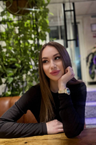 Fille ukrainienne inna de kropivnitskiy avec Chatain clairs cheveux, âge 19 photo-2