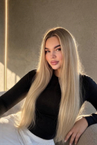 Lady from Ukraine kateryna from kyiv with Light Brown hair age 24 photo-15