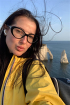 Jolie fille ukrainienne nataliia de kharkiv avec Brunette cheveux, âge 35