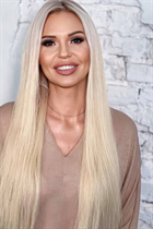 Ukrainian woman online tetiana from kherson with Blonde hair age 52 photo-1
