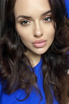 Girl from los angeles kateryna with Dark Brown hair age 33 photo-2