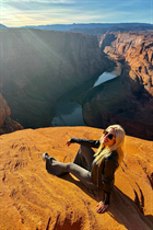 Stunning Ukrainian bride eleonora from kyiv with Blonde hair age 41 photo-9