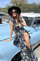 Bride from los angeles luisa with Dark Brown hair age 36 photo-11