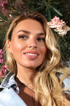 Ukrainian single woman inna from kharkov with Blonde hair age 51 photo-1