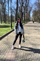 Slavic women valentina from ivano-frankovsk with Dark Brown hair age 26 photo-2