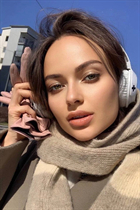 Bride from new york anastasia with Dark Brown hair age 33 photo-43