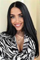 Ukrainian beauty olga from dnepr with Black hair age 25 photo-7