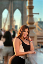 Sortir avec une femme vénézuélienne geraldine de rio de janeiro avec Chatain clairs cheveux 40 ans photo-4