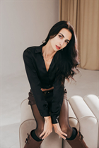 Femme tchèque olga de prague avec Noirs cheveux 40 ans photo-18