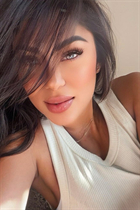 Sortir avec une femme vénézuélienne geraldine de rio de janeiro avec Chatain clairs cheveux 40 ans photo-8