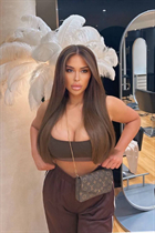 belgrade mariée theodora avec Brunette cheveux, âge 28 photo-2