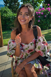 Dating a german girl victoria from munich with Light Brown hair 39 years old