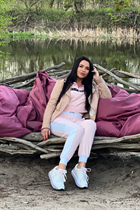 Single Ukrainian bride julia from florida with Black hair age 35 photo-8