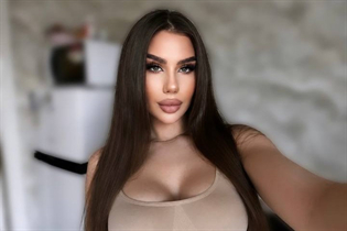 Beautiful ukrainian woman olexandra from odesa with Dark Brown hair age 20 photo-21