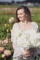 Girl from hague yuliia with Blonde hair age 36 photo-11