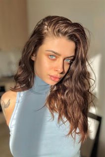 Gorgeous Ukrainian bride anna from kiev with Light Brown hair age 29