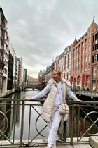 Perfect woman victoria from vienna with Blonde hair age 43 photo-51