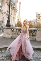 Femme parfaite iryna de paris avec Blond cheveux, âge 38 photo-4