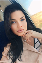 Perfect woman daria from vienna  with Black hair age 30 photo-21