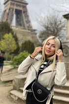 Pretty girl victoria from cannes with Blonde hair age 45 photo-4