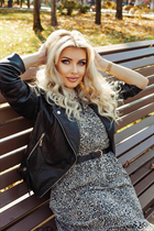 Linda chica ucraniana violetta de kharkov con pelo Rubio y edad 42 photo-1