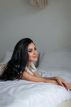 rotterdam bride natalia with Dark Brown hair age 32 photo-22