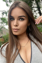 Ukrainian woman for marriage ilona from vinnitsa with Light Brown hair age 26 photo-2