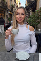 Lovely Ukrainian girl yana from kharkiv with Blonde hair age 30 photo-7