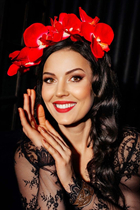 Esposa ucraniana yulia de krivoy rog con pelo Negro y edad 50 photo-18