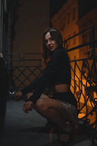 Linda chica ucraniana natalia de munchen con pelo Marrón oscuro y edad 34 photo-3