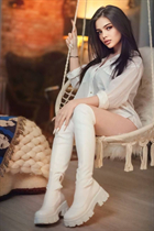 Femme célibataire ukrainienne marianna de kiev avec Noirs cheveux, âge 21 photo-6