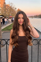 Beauté ukrainienne iryna de kyiv avec Noirs cheveux, âge 31 photo-4