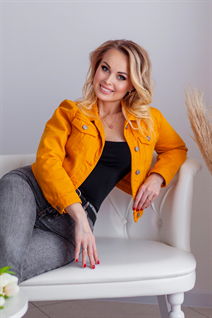Ukrainian bride natalia from kremenchuk with Blonde hair age 43