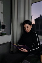 Slavic women kateryna from dnieper with Black hair age 40 photo-18