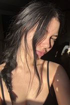 Belle femme allemande alina de passau avec Noirs cheveux 22 ans photo-6