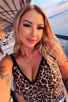 Meet Ukrainian girl veronika from mykolaiv with Black hair age 25 photo-29