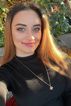 Beautiful Ukrainian woman svitlana from kharkiv with Dark Brown hair age 30 photo-18