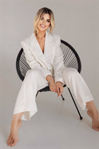 Belle fille ukrainienne viktoriya de kharkov avec Noirs cheveux, âge 33 photo-3