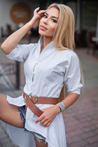 Femme ukrainienne natalia de lviv avec Blond cheveux, âge 49 photo-3