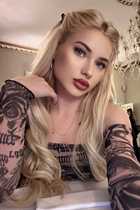 Sortir avec une femme allemande anastasia de london avec Blond cheveux 30 ans photo-3