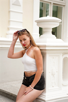 Belle femme ukrainienne célibataire alina de poltava avec Chatain clairs cheveux, âge 31 photo-9