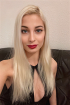 Stunning Ukrainian girl maria from kiev with Blonde hair age 23 photo-2