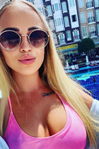 Dating a ukrainian woman zhanna from lviv with Light Brown hair age 29 photo-7